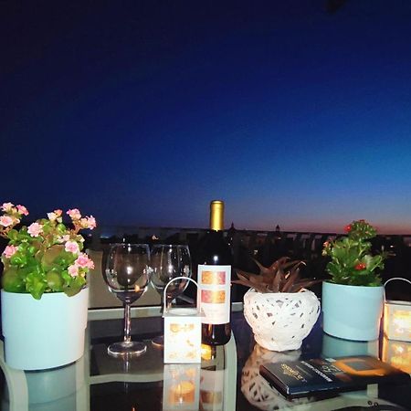 La Casa Sui Tetti Apartment คาตาเนีย ภายนอก รูปภาพ