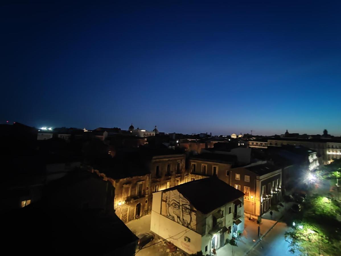 La Casa Sui Tetti Apartment คาตาเนีย ภายนอก รูปภาพ